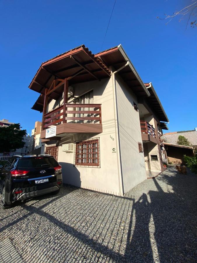 Apartamentos Vo Lela Bombinhas Exteriér fotografie